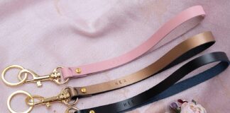 6 Practical Uses for Wristlet Straps