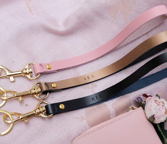 6 Practical Uses for Wristlet Straps