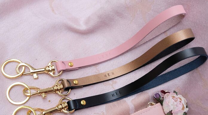 6 Practical Uses for Wristlet Straps
