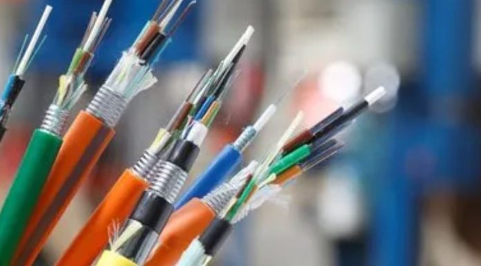 How Are ADSS Aerial Fiber Optic Cables