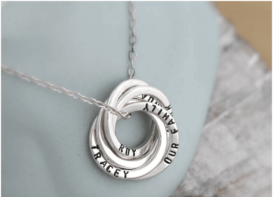 Get Best Engraved Gift On Valentine’s Day