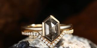 What Are the Advantages of Choosing Salt and Pepper Diamonds?